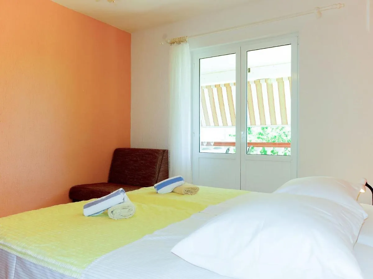 Apartment Dorka - Rab303 By Interhome Rab Town